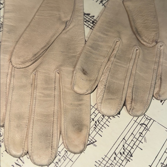 Vintage Cream Leather Gloves SZ Small - Picture 4 of 4